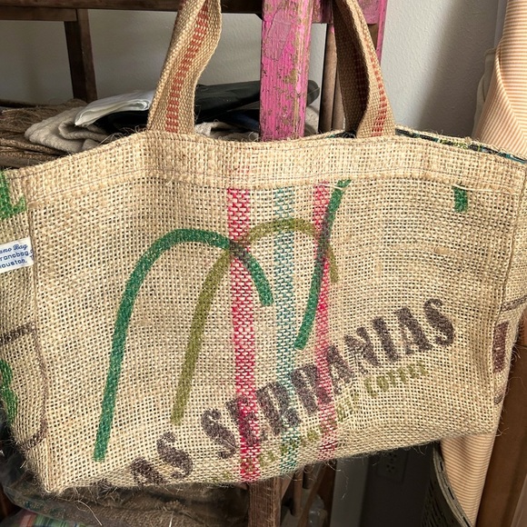 The Marano Bag, first coffee sack tote made 2010 in Houston became famous. - Picture 3 of 13